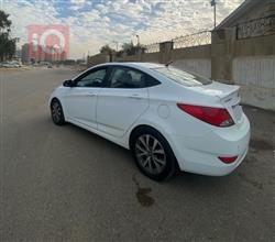 هیۆندای ئەکسنت